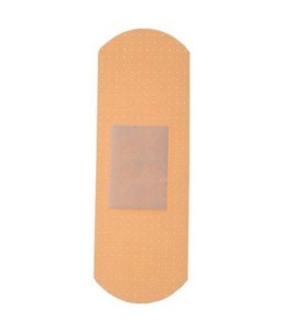 Sachet de 6 pansements chair plastique 2x7cm