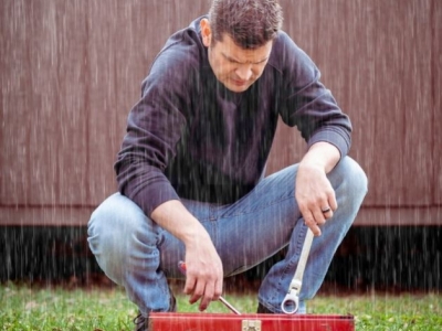 Équipements de protection contre la pluie : maintenir productivité et sécurité